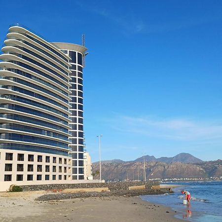 Loddey'S Self Catering Apartments - By Beach Collection Strand Luaran gambar